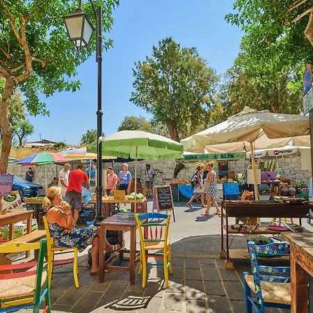 Frühstückspension Poco Loco Chania (Crete)