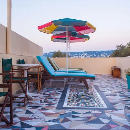 לינה וארוחת בוקר Poco Loco