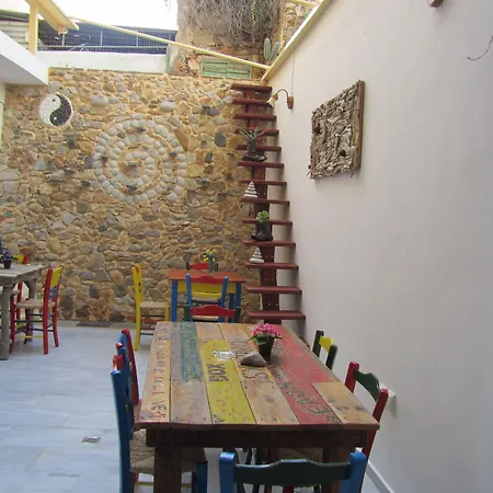 Poco Loco חאניה