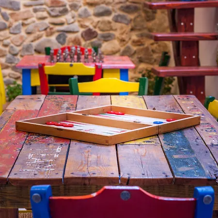 فندق مبيت وإفطار Poco Loco خانيا