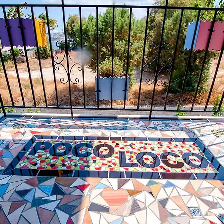 فندق مبيت وإفطار Poco Loco