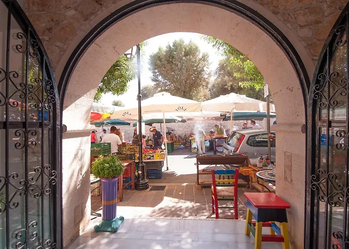 Poco Loco Bed & Breakfast Chania (Crete)